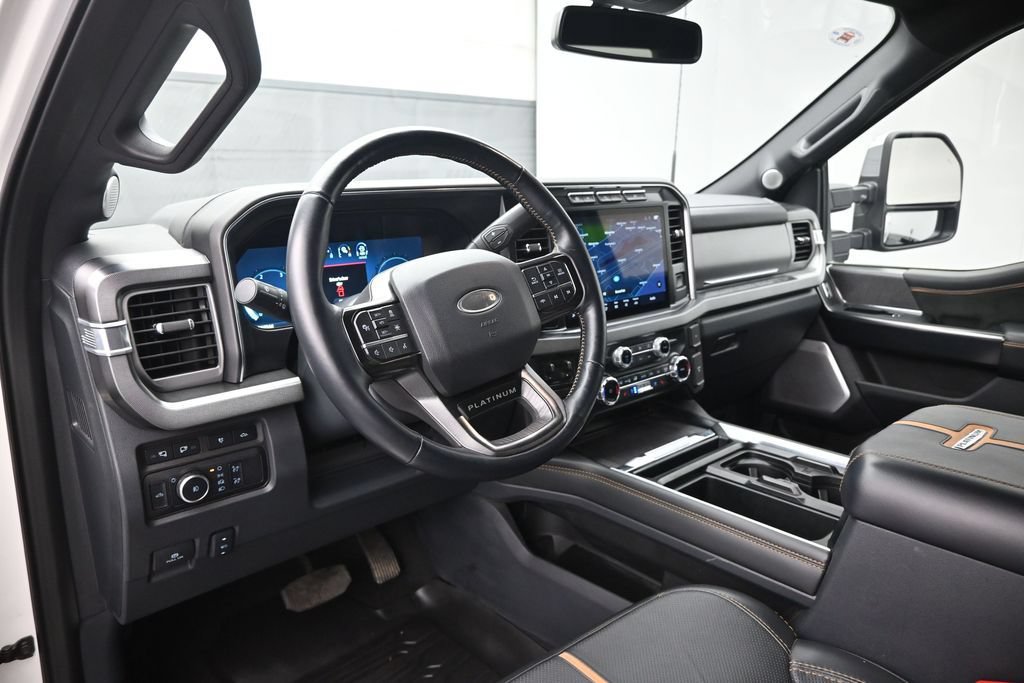 Certified 2024 Ford F250 Platinum AWD/4WD image 19