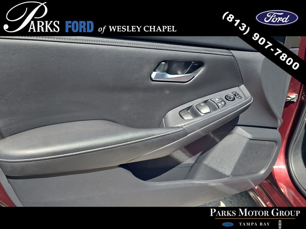 Used 2024 Nissan Sentra SV FWD image 15