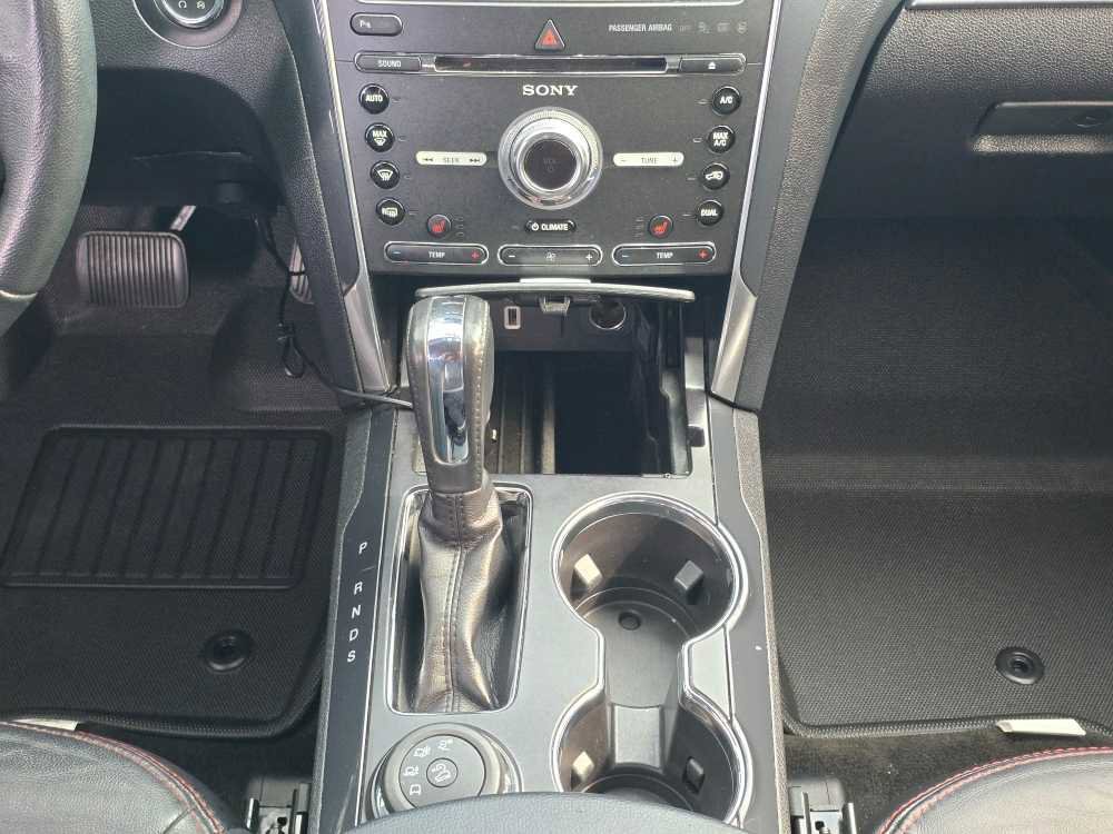 Certified 2018 Ford Explorer Sport image 14