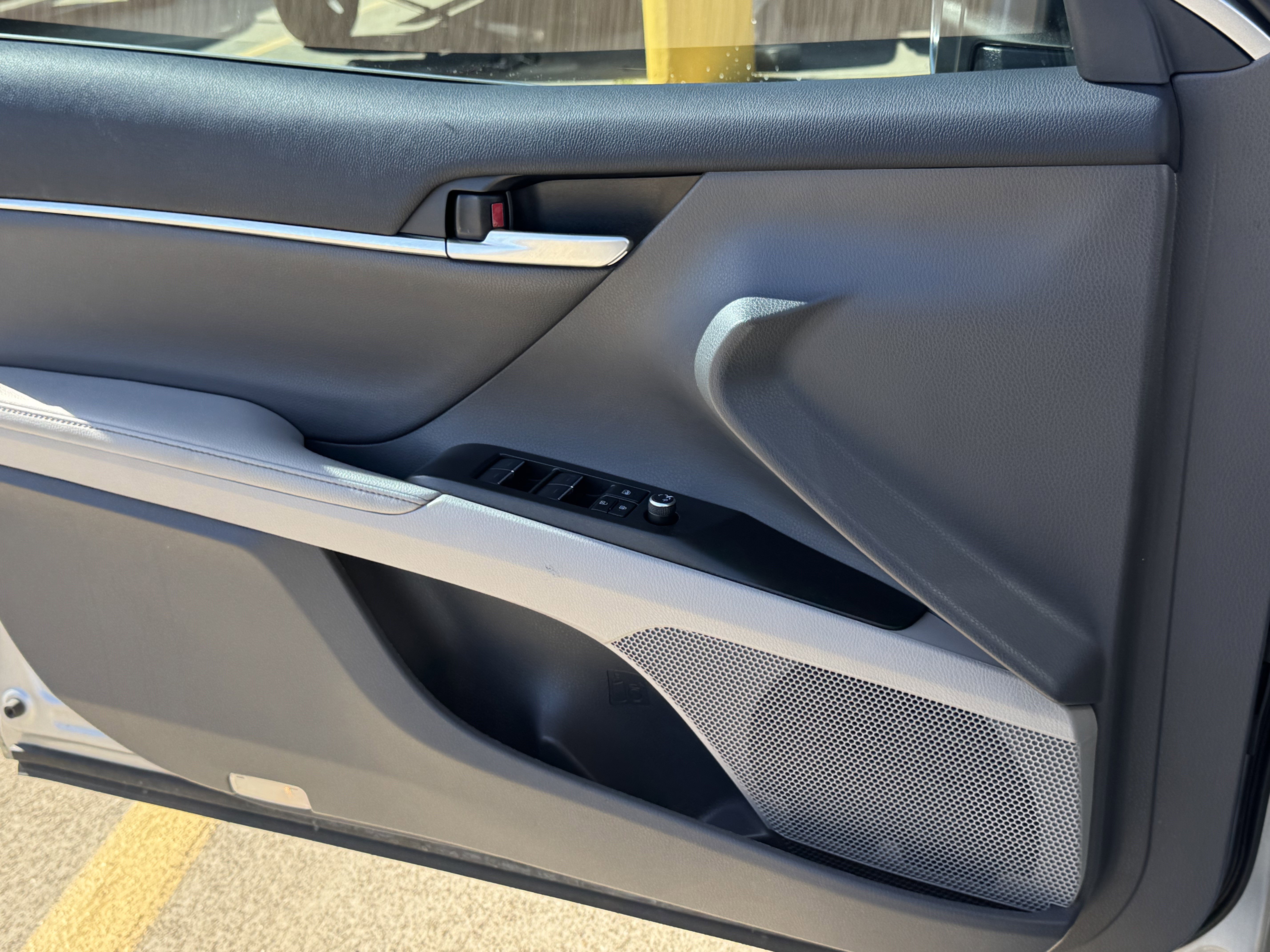 Used 2024 Toyota Camry XLE image 20