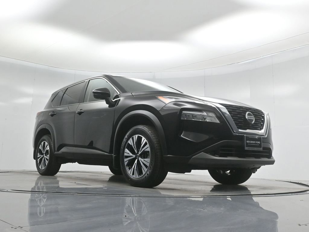 Used 2021 Nissan Rogue SV image 5