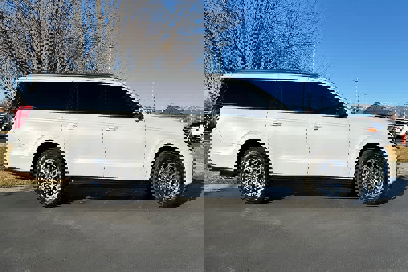 Certified 2025 Ford Expedition Max Active image 6