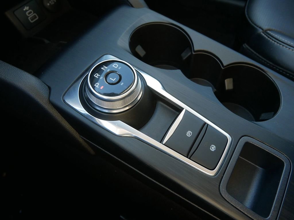 Certified 2024 Ford Escape Platinum image 21