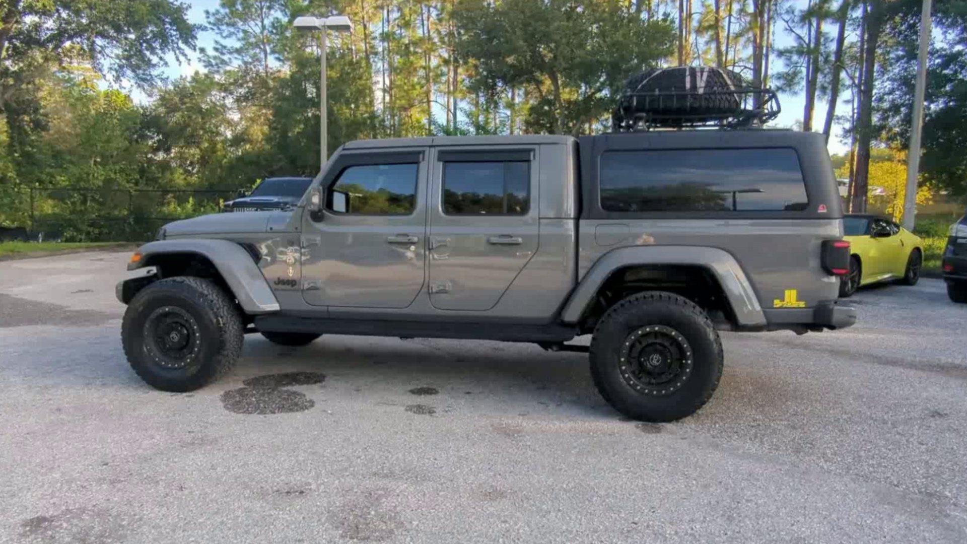 Used 2022 Jeep Gladiator Overland AWD/4WD image 17
