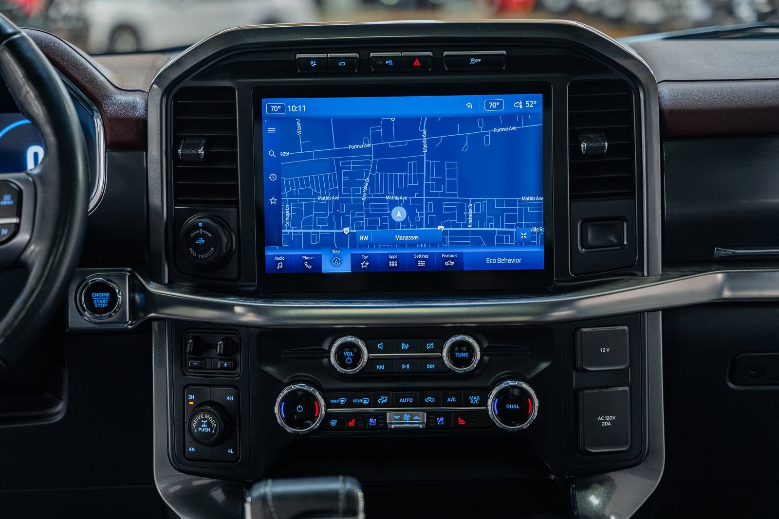 Certified 2023 Ford F150 Lariat w/ Equipment Group 502A High image 28