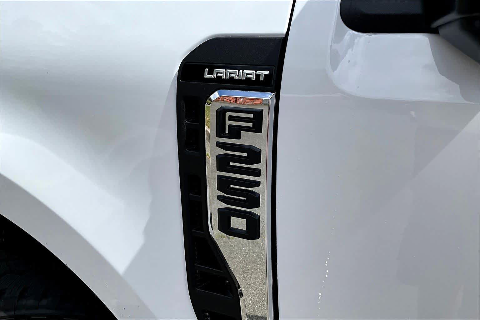 Certified 2026 Ford F250 Lariat w/ Chrome Package AWD/4WD image 10