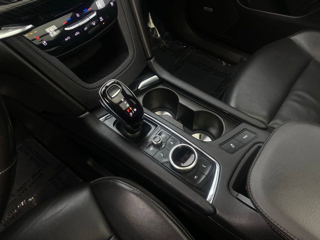 Used 2023 Cadillac XT6 Premium Luxury image 20