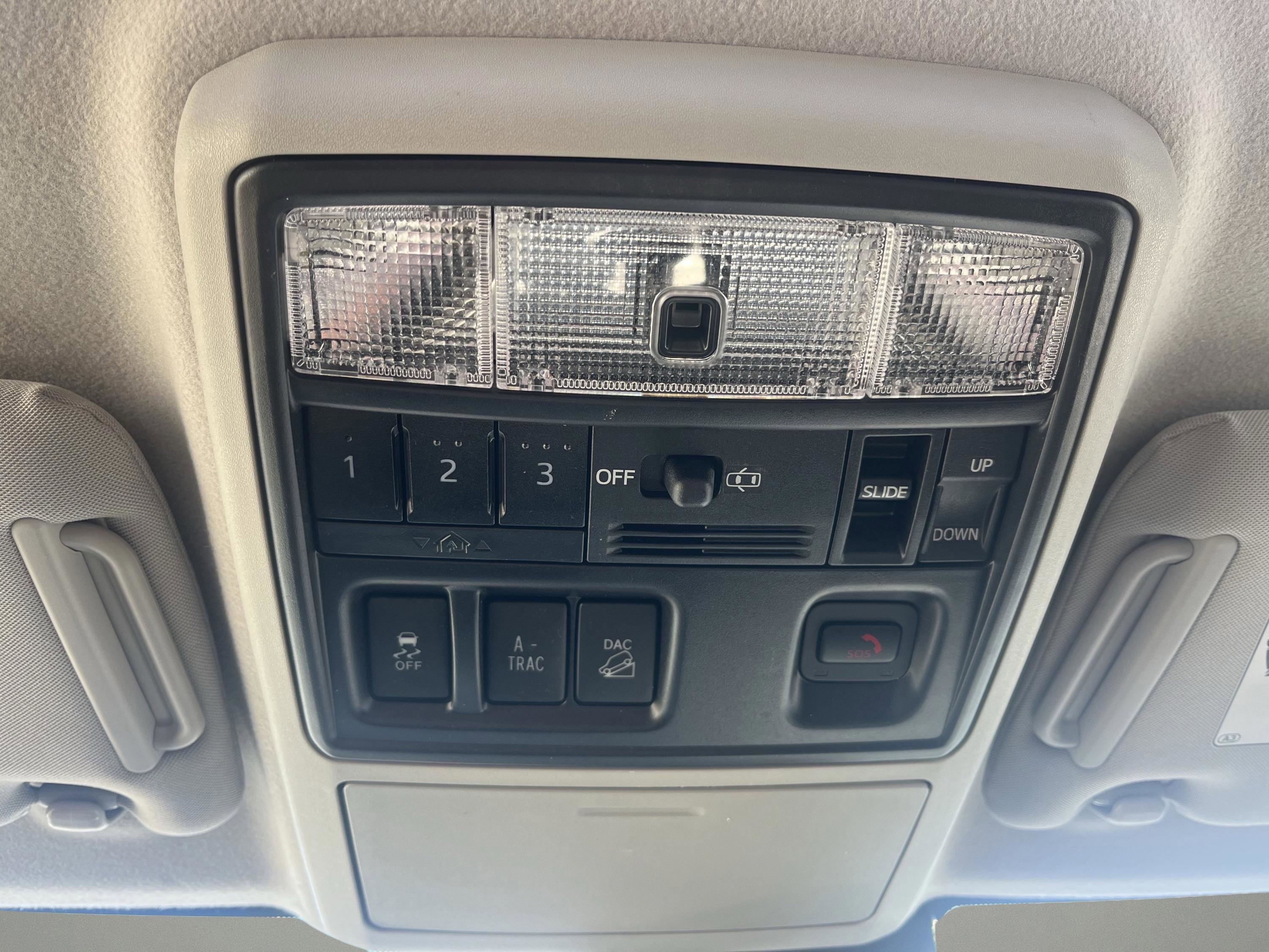 Used 2020 Toyota 4Runner Limited image 25