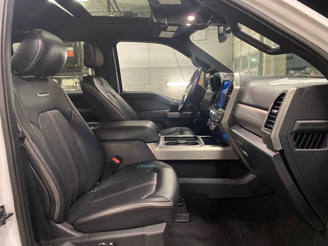 Certified 2022 Ford F350 Platinum w/ Tremor Off-Road Package AWD/4WD image 19