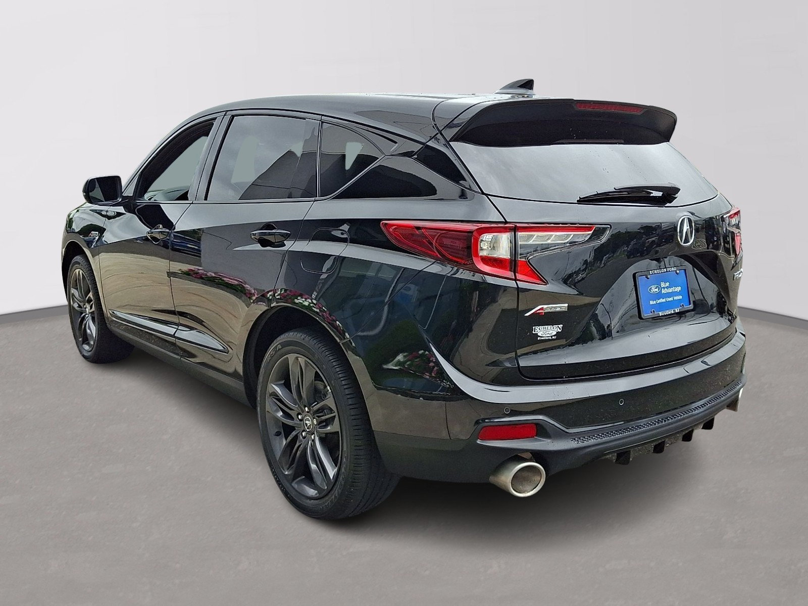 Used 2022 Acura RDX w/ Advance Package FWD image 4