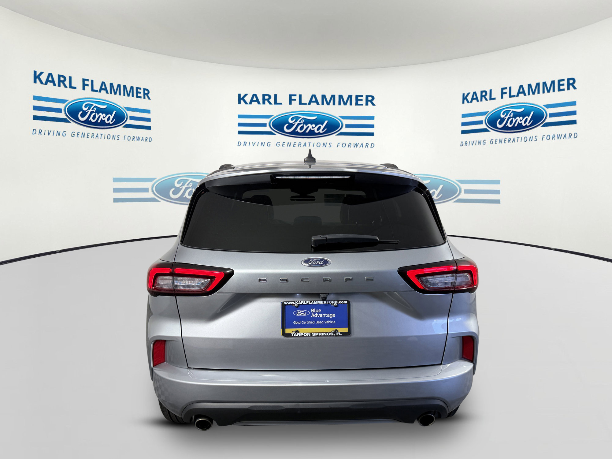 Certified 2024 Ford Escape ST-Line FWD image 4