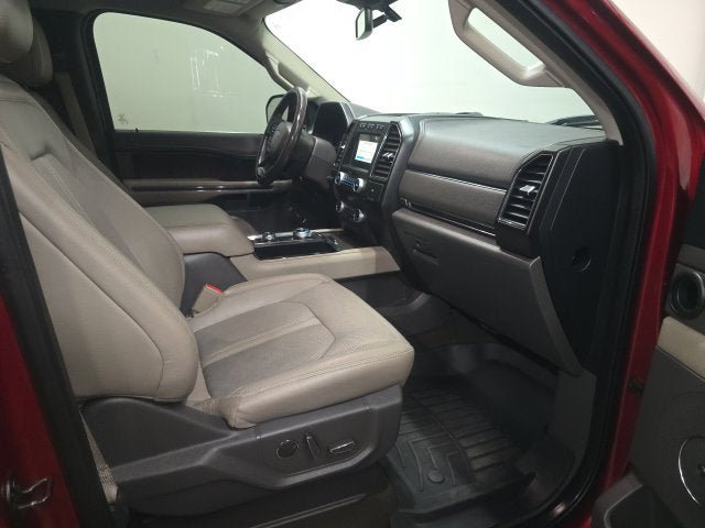 Certified 2019 Ford Expedition Max Limited w/ Equipment Group 302A AWD/4WD image 3