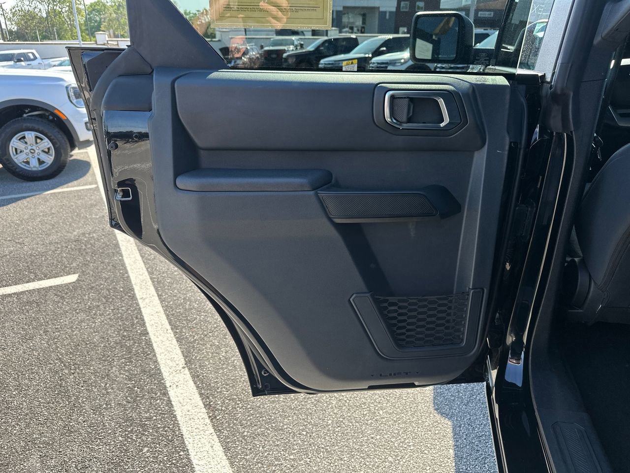 Certified 2025 Ford Bronco Big Bend image 23