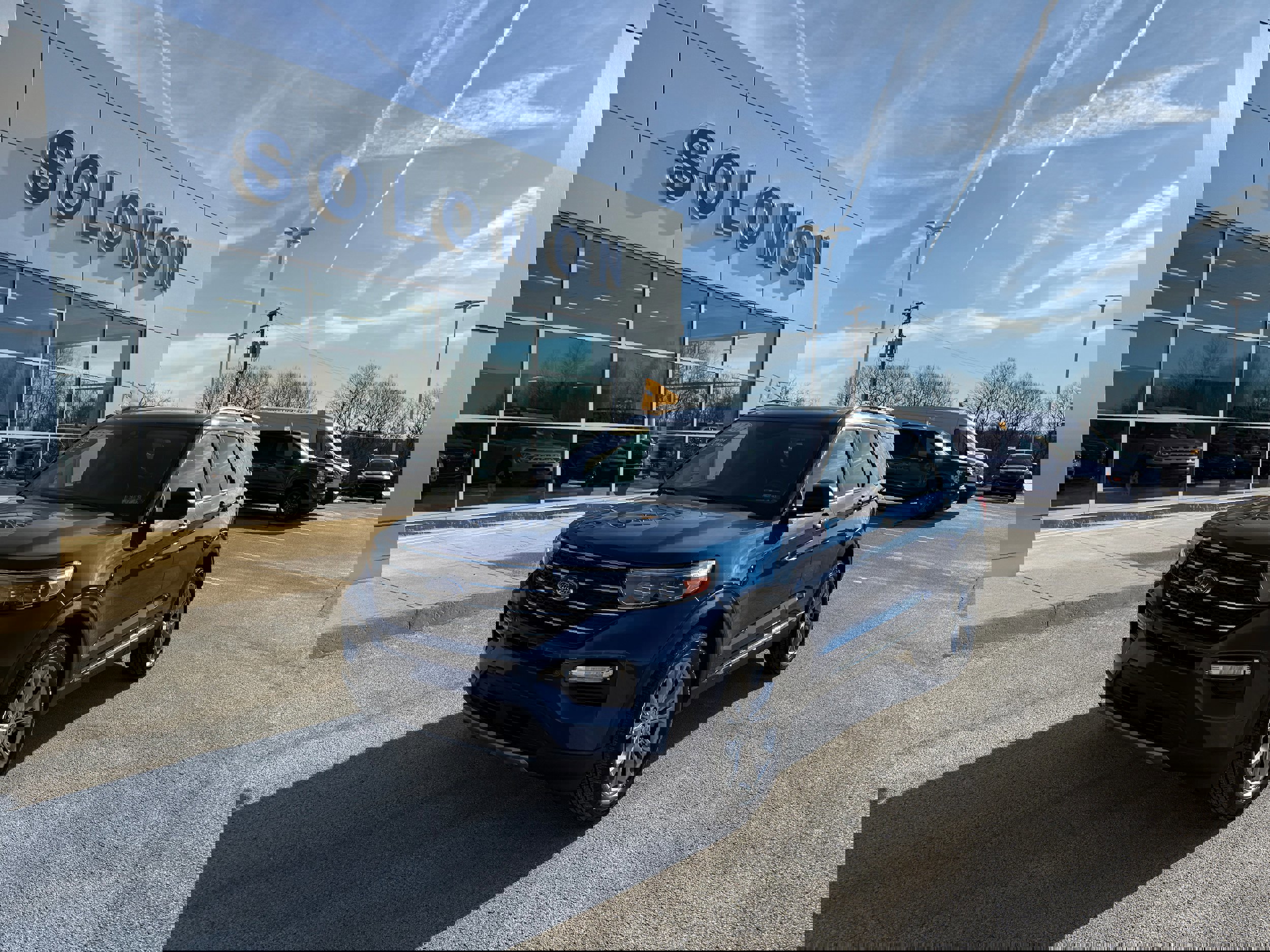 Certified 2023 Ford Explorer XLT w/ Equipment Group 202A image 8