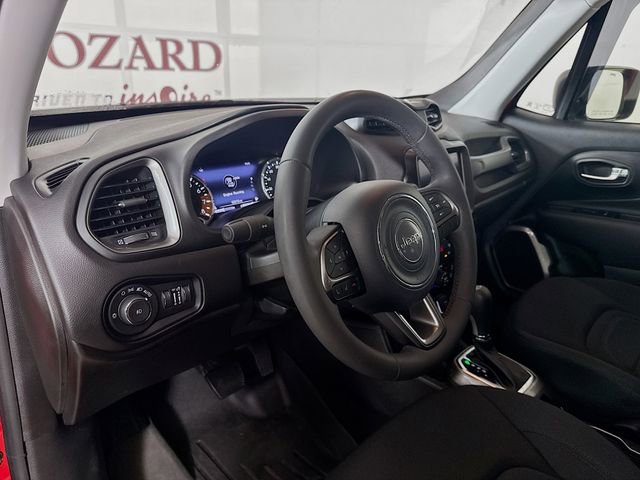 Used 2022 Jeep Renegade Latitude image 11