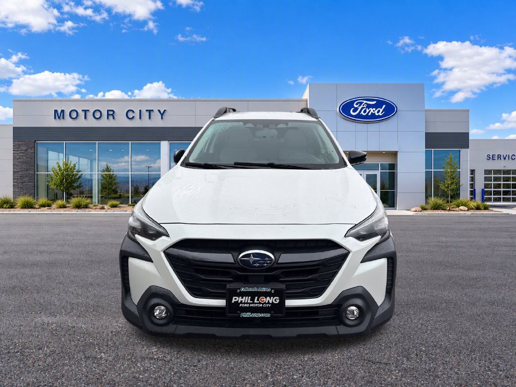 Used 2023 Subaru Outback Premium AWD/4WD image 2