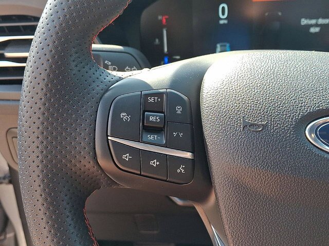 Certified 2023 Ford Escape ST-Line AWD/4WD image 17