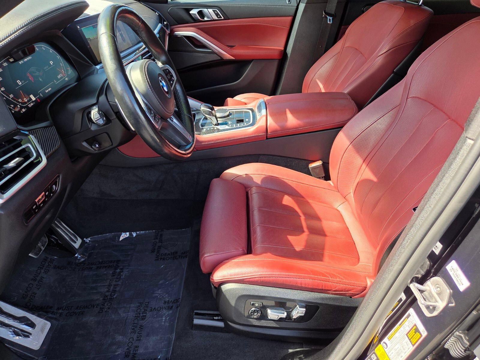 Used 2022 BMW X6 M50i AWD/4WD image 10