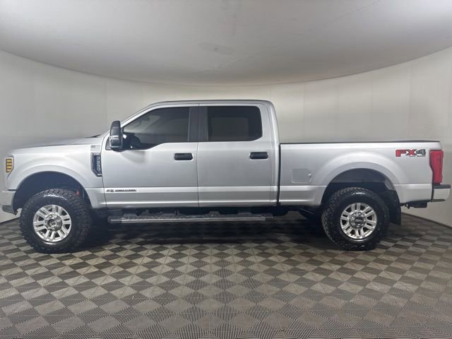 Certified 2019 Ford F250 XL w/ STX Appearance Package image 2