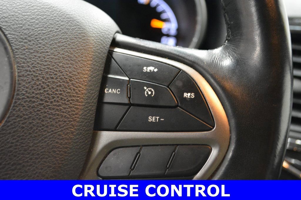 Used 2021 Jeep Grand Cherokee Limited AWD/4WD image 19