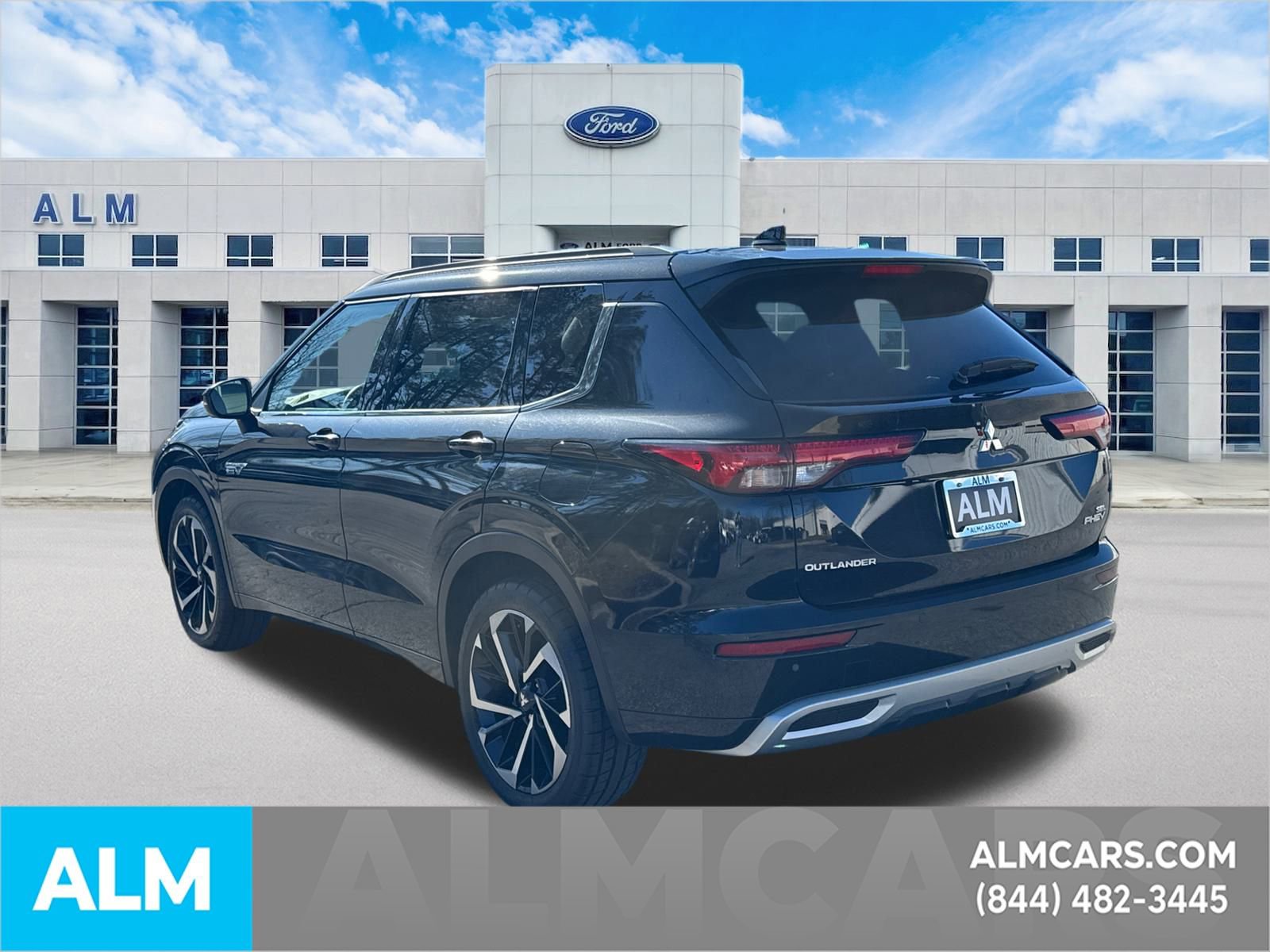 Used 2023 Mitsubishi Outlander SEL image 6