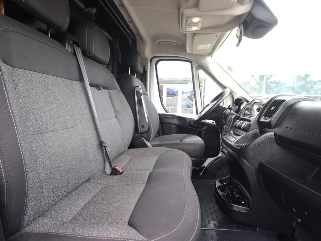Used 2021 RAM ProMaster 2500 w/ Convenience Group image 13