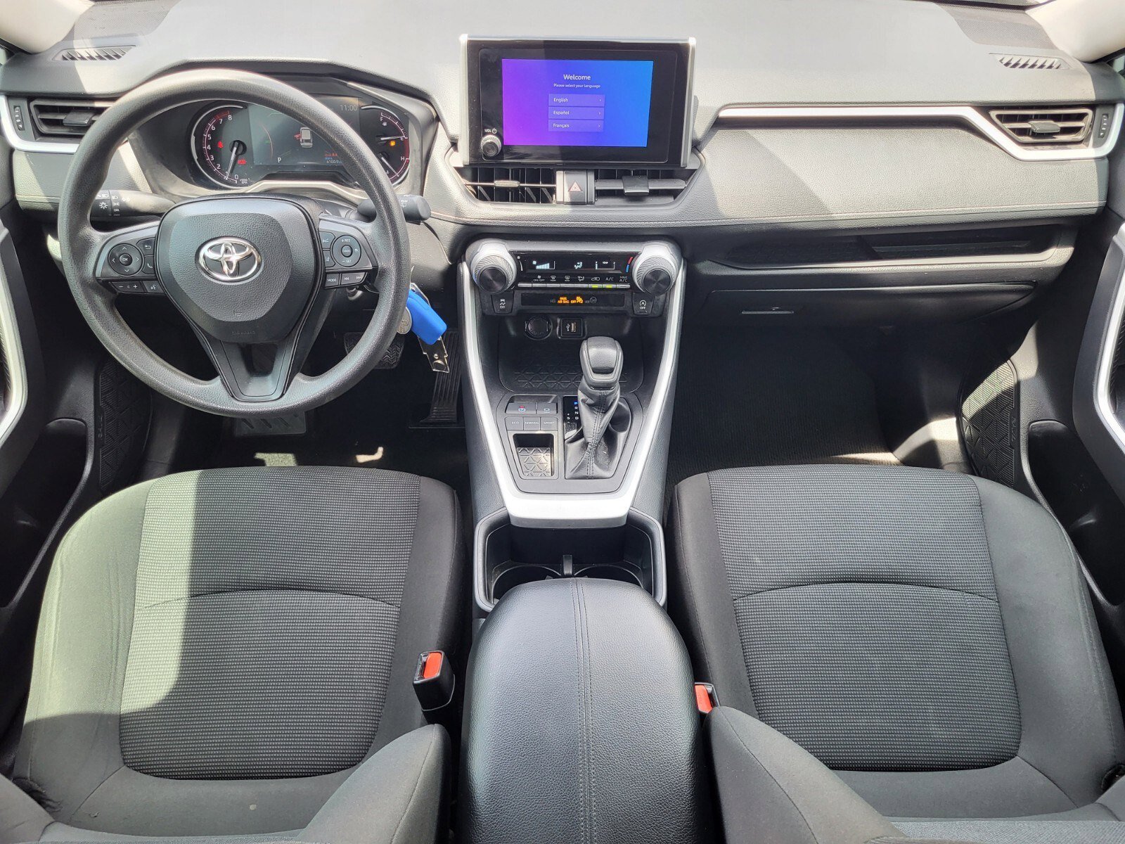 Used 2024 Toyota RAV4 LE FWD image 13