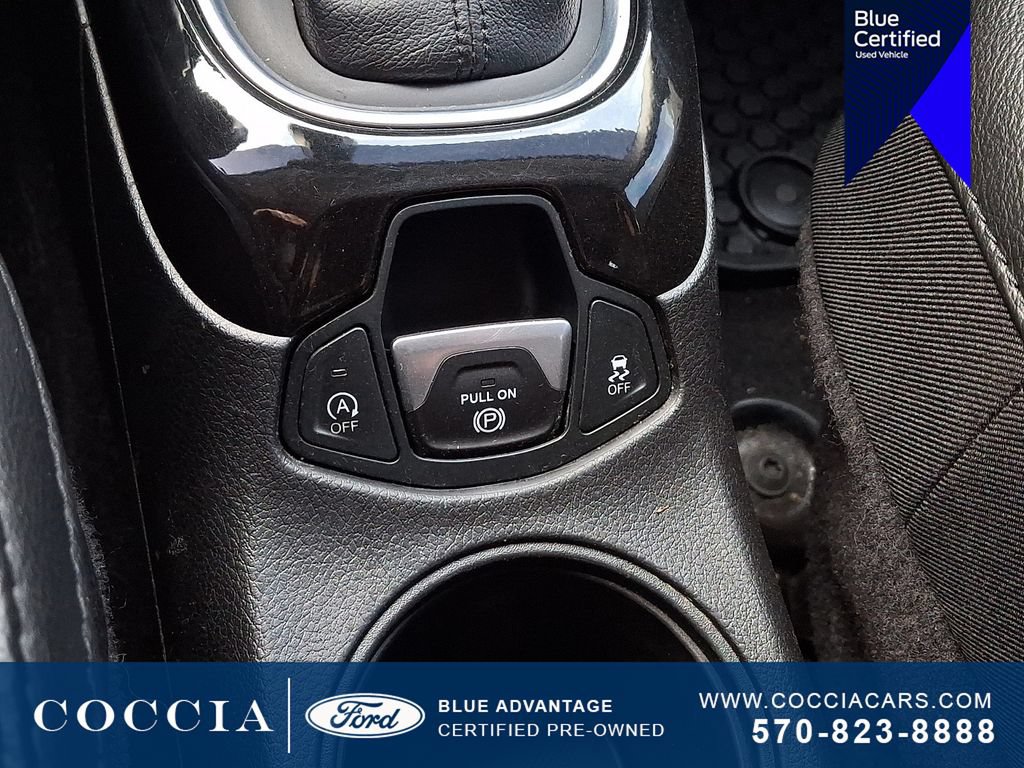 Used 2019 Jeep Compass Latitude AWD/4WD image 25