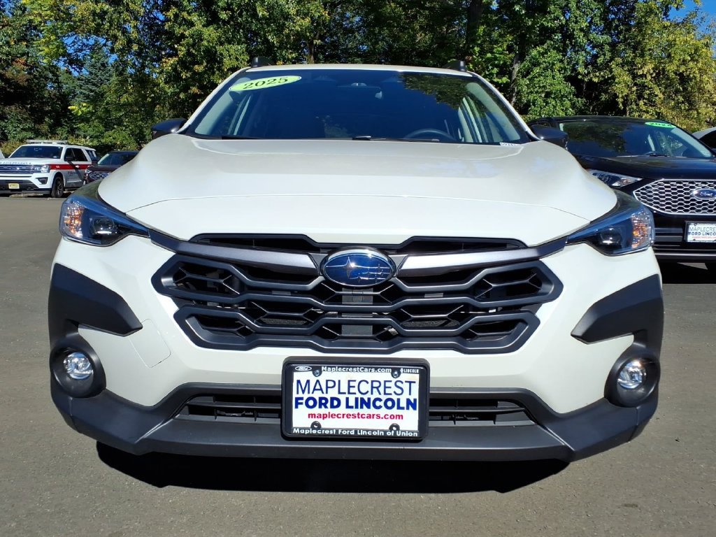 Used 2025 Subaru Crosstrek 2.5i Premium AWD/4WD image 17