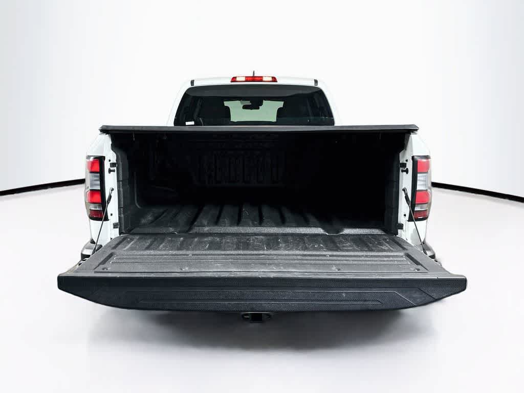 Used 2022 Nissan Frontier S w/ Technology Package RWD image 19