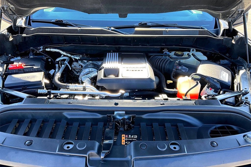 Used 2020 Chevrolet Silverado 1500 RST w/ All-Star Edition image 12