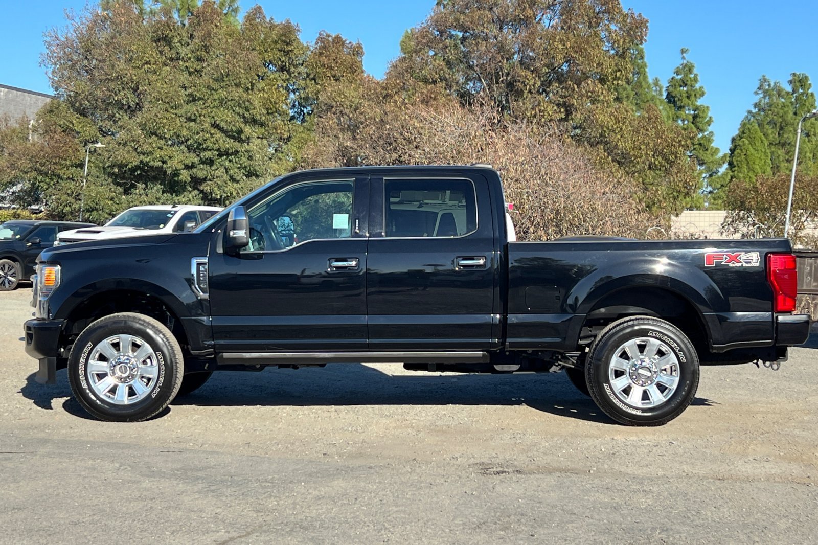 Certified 2022 Ford F250 Platinum AWD/4WD image 7