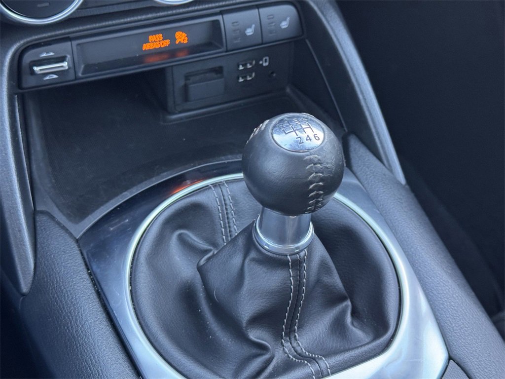 Used 2022 MAZDA MX-5 Miata RF Grand Touring image 13