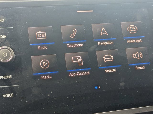 Used 2024 Volkswagen Tiguan SE R-Line image 24