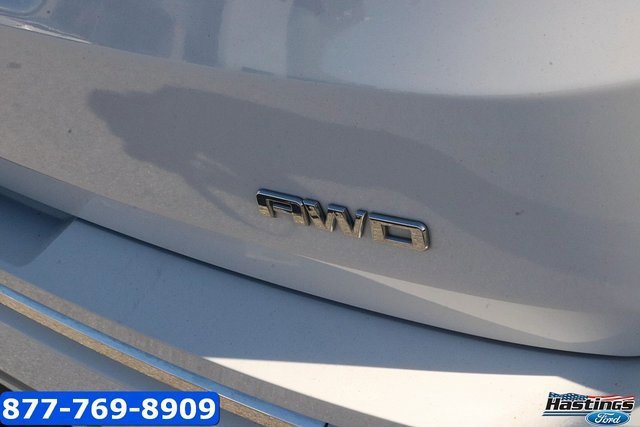 Used 2019 GMC Terrain Denali w/ Advanced Safety Package image 8