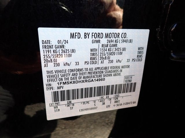 Certified 2024 Ford Explorer XLT w/ Equipment Group 202A AWD/4WD image 14