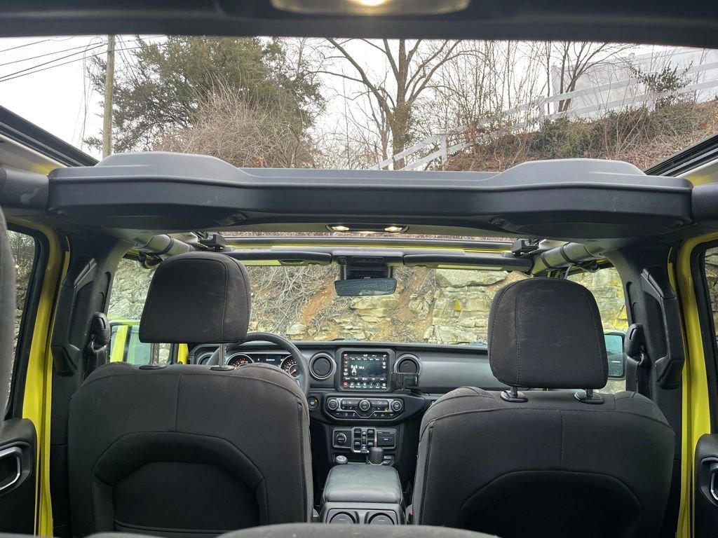 Used 2023 Jeep Wrangler Willys image 11