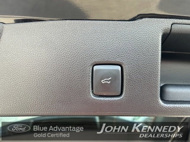 Certified 2025 Ford Escape Active w/ Cold Weather Package image 13