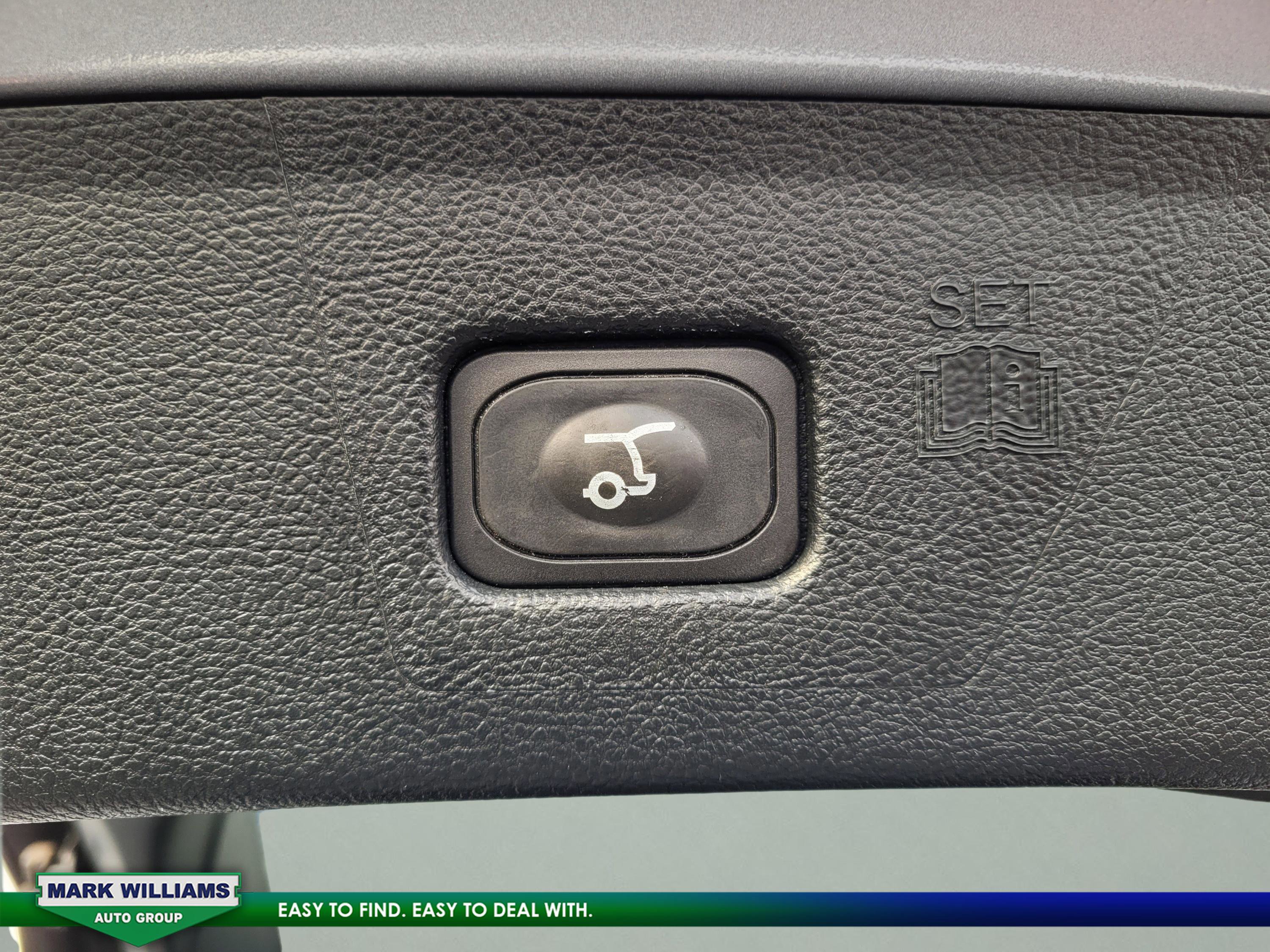 Certified 2020 Ford Edge ST w/ Equipment Group 401A image 32