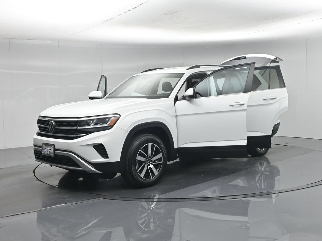 Used 2023 Volkswagen Atlas SE AWD/4WD image 36