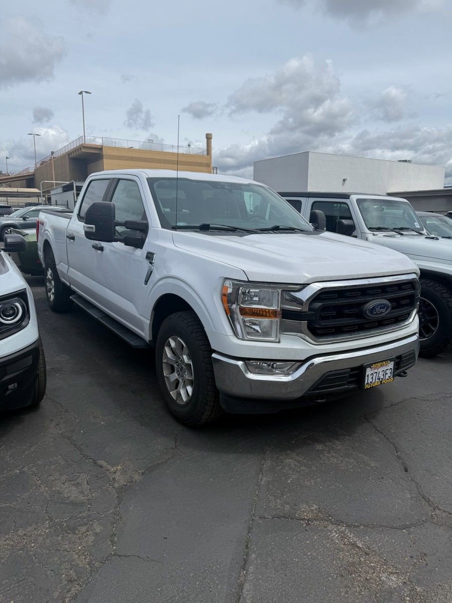 Certified 2021 Ford F150 XLT w/ Max Trailer Tow Package AWD/4WD image 3