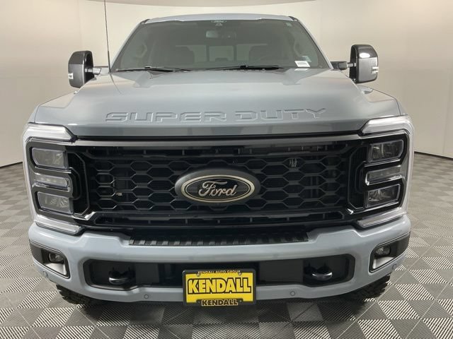Certified 2025 Ford F350 Lariat w/ Lariat Ultimate Package AWD/4WD image 2