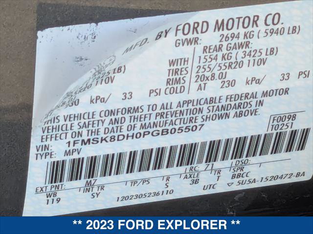 Certified 2023 Ford Explorer XLT w/ Equipment Group 202A AWD/4WD image 24