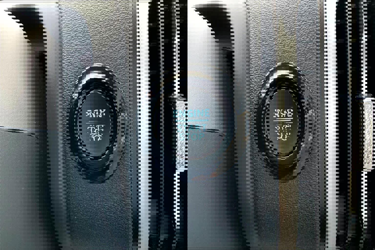 Certified 2025 Ford Expedition Max Active image 32