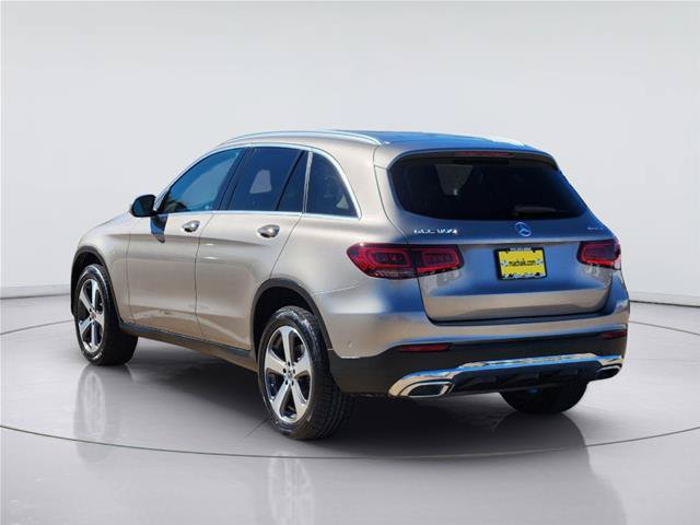 Used 2022 Mercedes-Benz GLC 300 4MATIC image 4