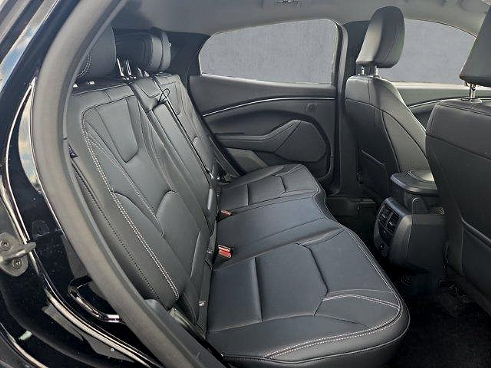 Certified 2025 Ford Mustang Mach-E Premium AWD/4WD image 24
