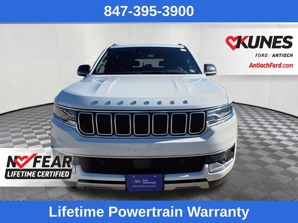 Used 2024 Jeep Wagoneer L Series II w/ Flexible Seating Group AWD/4WD image 2