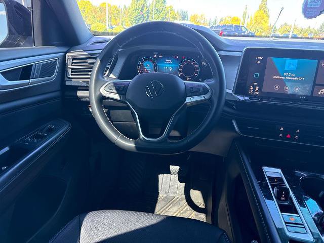 Used 2024 Volkswagen Atlas Cross Sport SE AWD/4WD image 8