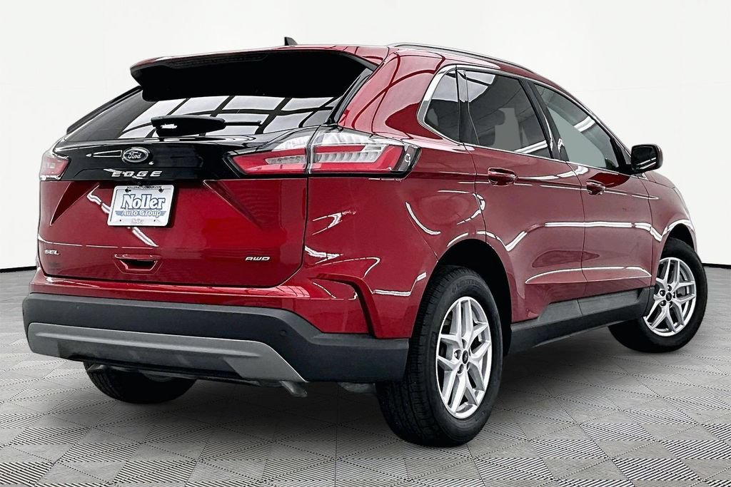 Certified 2023 Ford Edge SEL w/ Convenience Package AWD/4WD image 2