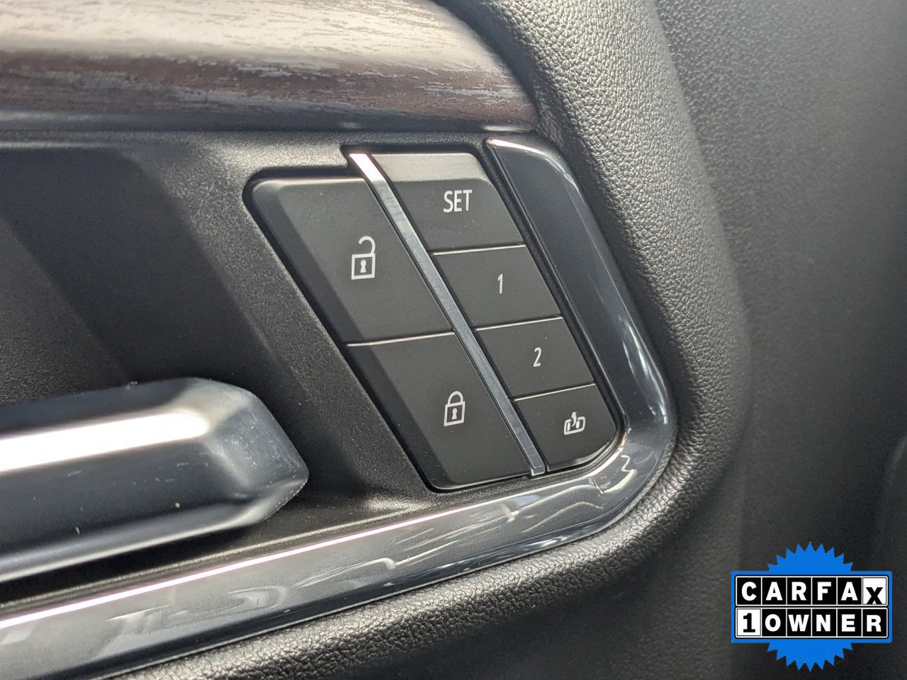 Used 2024 GMC Sierra 1500 SLT w/ SLT Premium Plus Package image 29